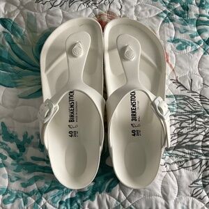 Birkenstock Gizah Essentials White Size 9  EVA Thong Sandals